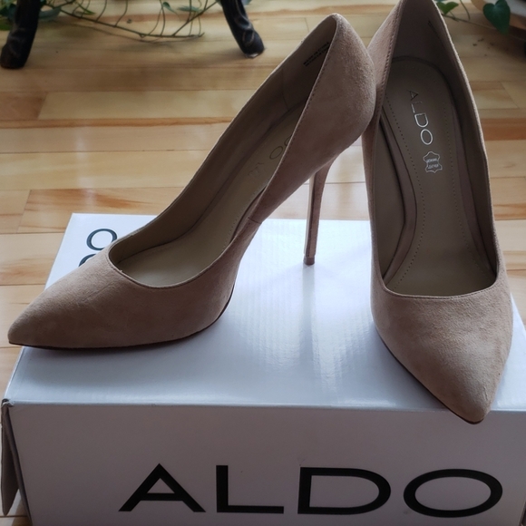 Aldo Shoes - ALDO - Beige suede shoes